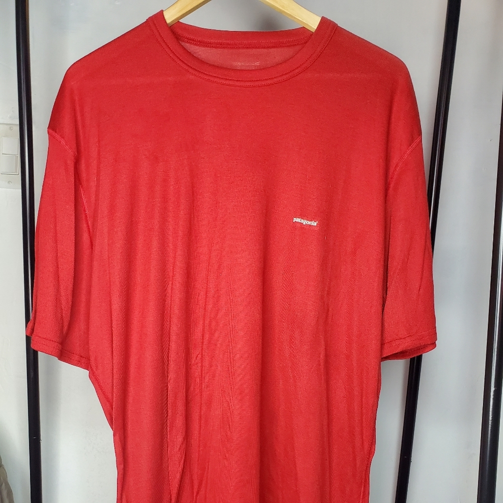 Vintage made in USA patagonia capilene shirt